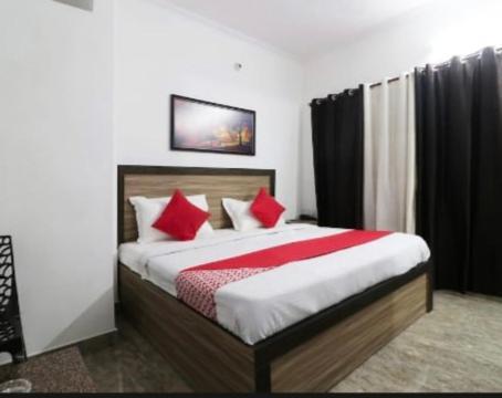 Hotel Surya Inn 뉴델리 외부 사진